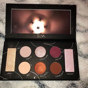 Protege Suva beauty palette
